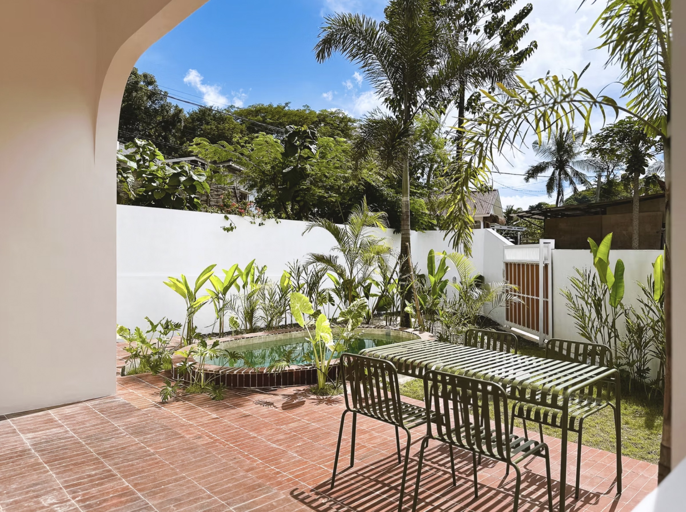 Plot B — Another House — view 4